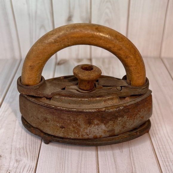 Antique Vintage Clothing Iron w/ Stand Cast Iron Wood Rare Mini - Picture 2 of 7